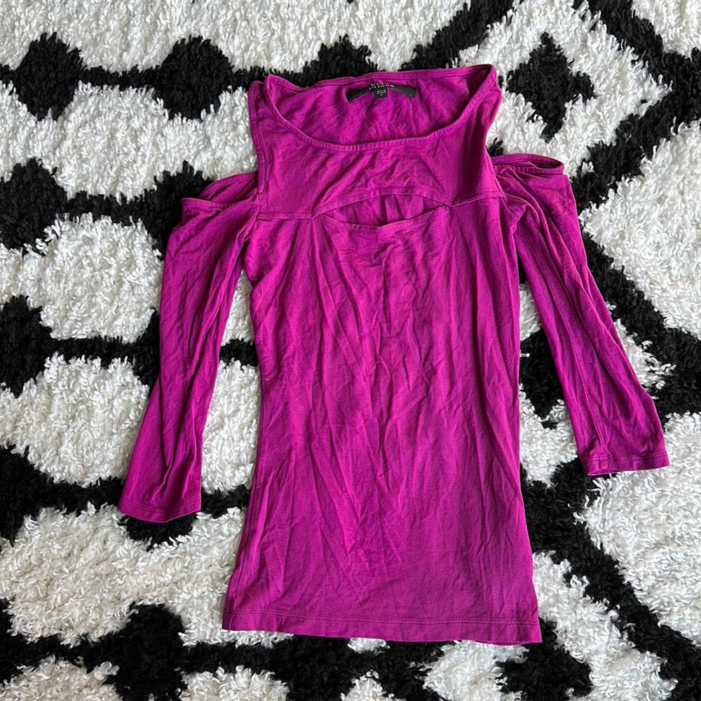 Guess Cutout Top